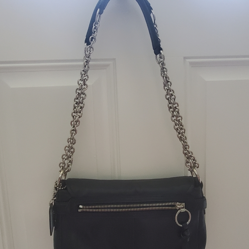 Coach black soft leather purse in good condition with silver hardware - Picture 7 of 10